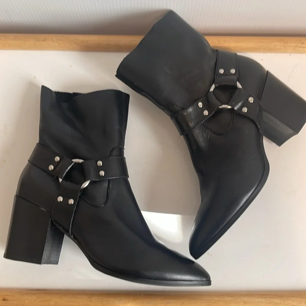 Steve Madden Jiffie Black Leather Moto Biker Boots Size 6.5